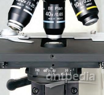 <b>尼康显微镜E100</b>带有位置指示标签的聚光器