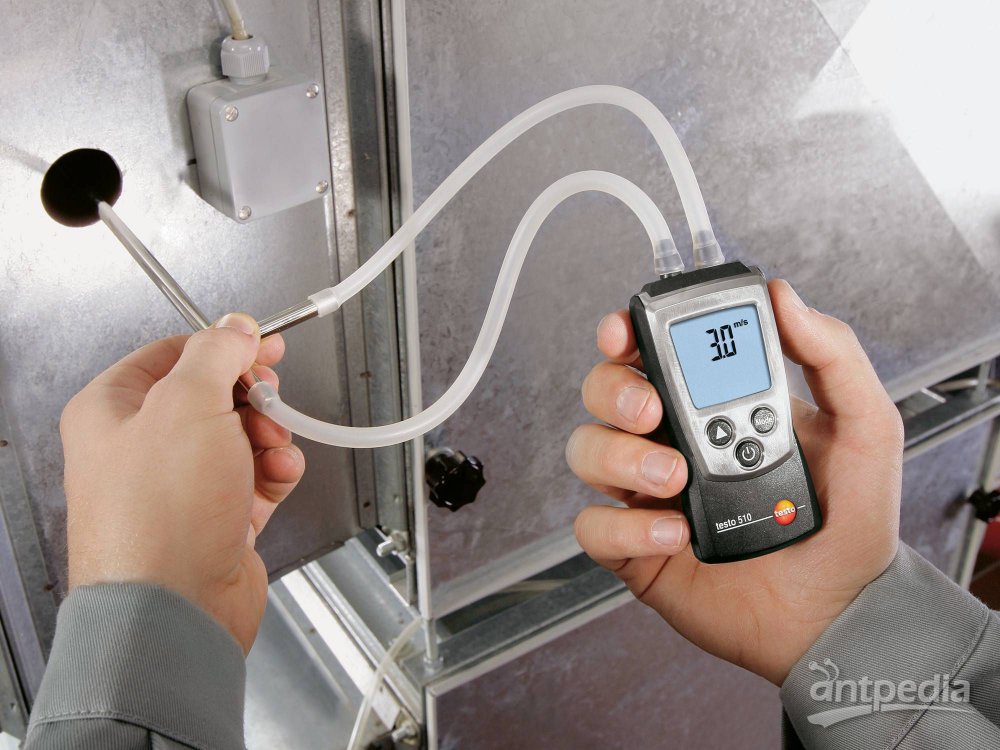 testo 510: Measurement in ventilation ducts